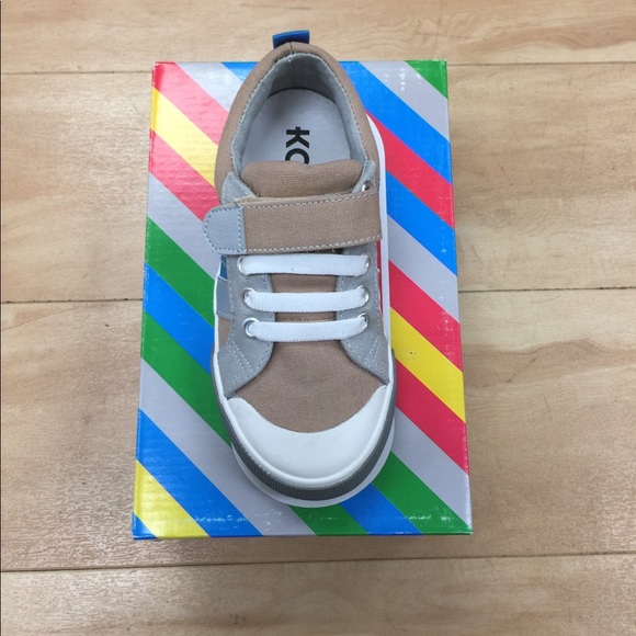 See Kai Run Donovan Sneakers NWT S13, 3Youth - Picture 2 of 8